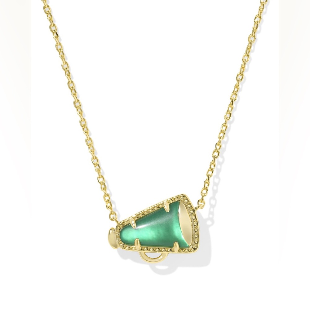 Kendra Scott Cheer Gold Short Pendant Necklace in Emerald Illusion